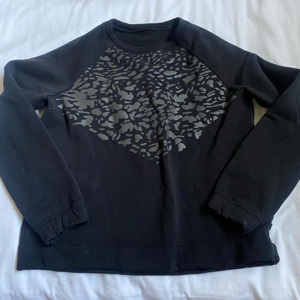 Lululemon crew neck